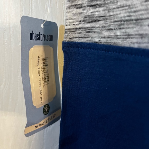 NY Knicks 5th & Ocean by New Era Blue Space dye Baby Jersey Long Sleeve sz XL - Picture 8 of 10